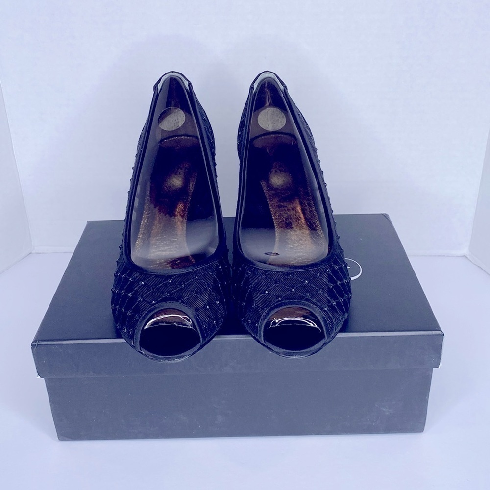 Adrianna Papell Jamie Mesh Women's Peep toe Shoe Size 7.5M